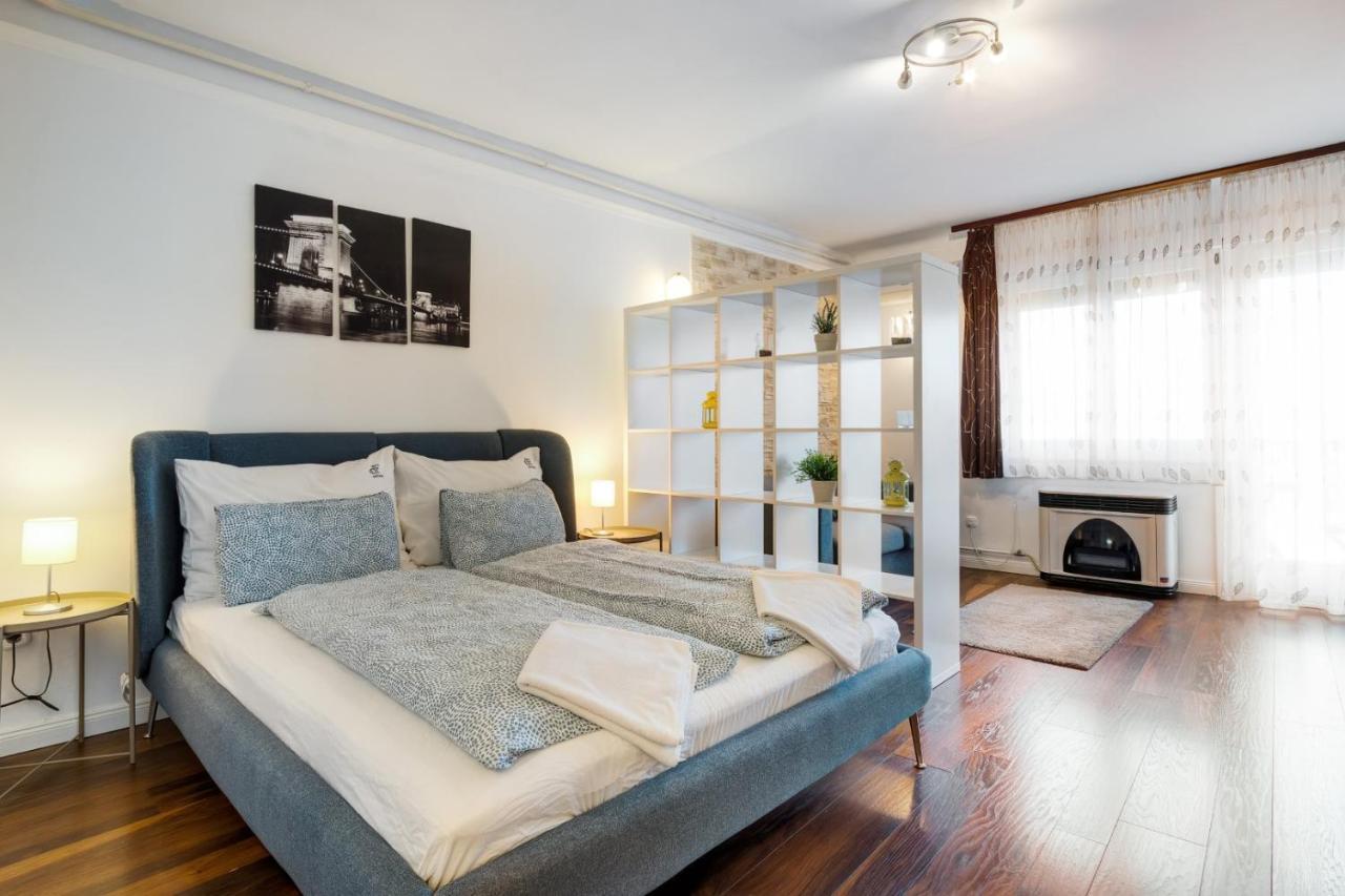 River View Apartment บูดาเปสต์ ภายนอก รูปภาพ